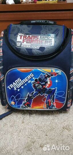 Рюкзак школьный