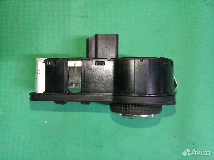 Chevrolet Cruze (J305) I блок управления светом