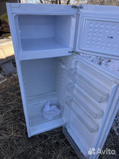 Холодильник бу