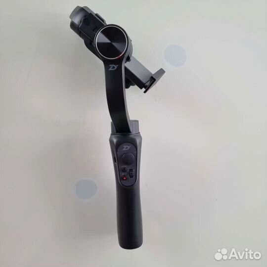 Стабилизатор zhiyun smooth q