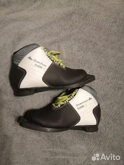 Лыжи и ботинки