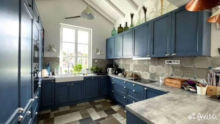 Кухня на заказ прямая