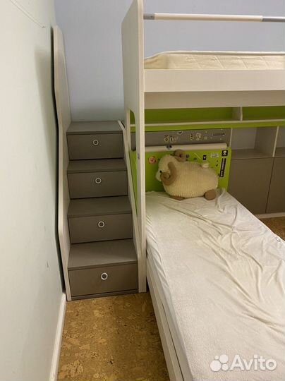 Детский гарнитур