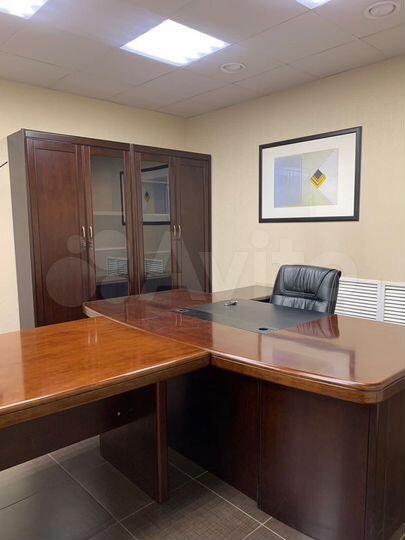 Офис, 255 м²