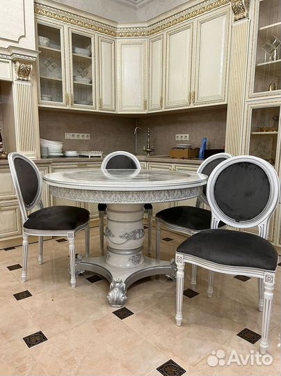 Стол в гостиную \ оплата при получении