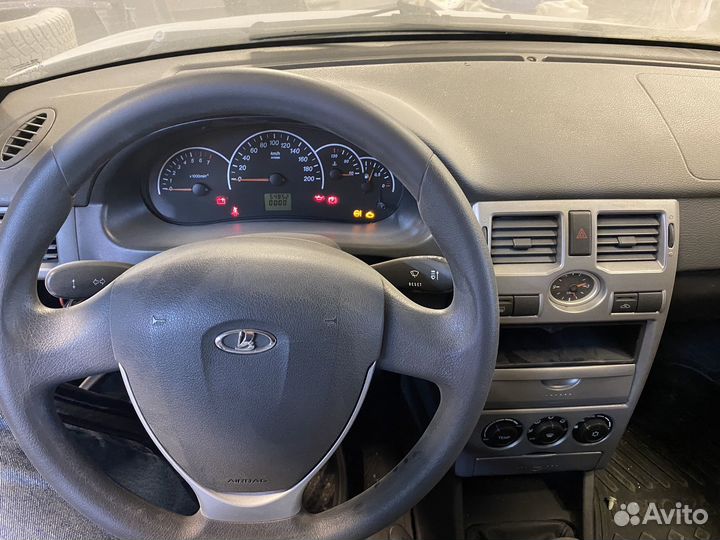 LADA Priora 1.6 МТ, 2013, битый, 54 852 км