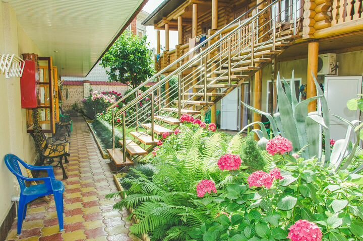 Комната 15 м² в 4-к., 1/2 эт.