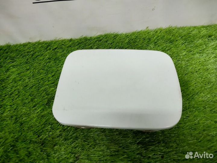 Лючок бензобака Subaru Legacy BE5 EJ208 2003