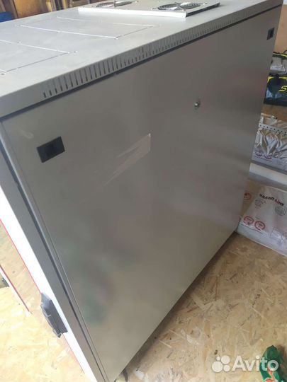 Серверный шкаф