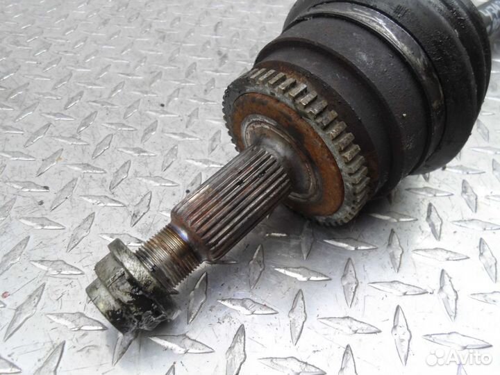 Полуось передняя R Land Rover Range Rover Sport 1