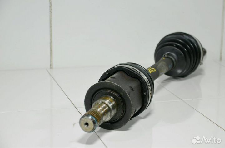 Приводной вал передний правый Cadillac Srx 1 3.6