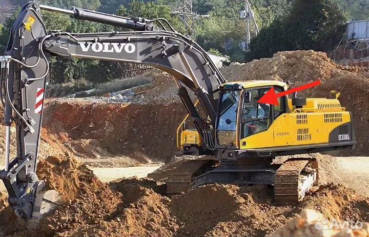 Стекло двери верхнее на экскаватор Volvo EC 330