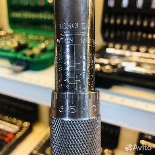 Ключ динамометрический 3/8