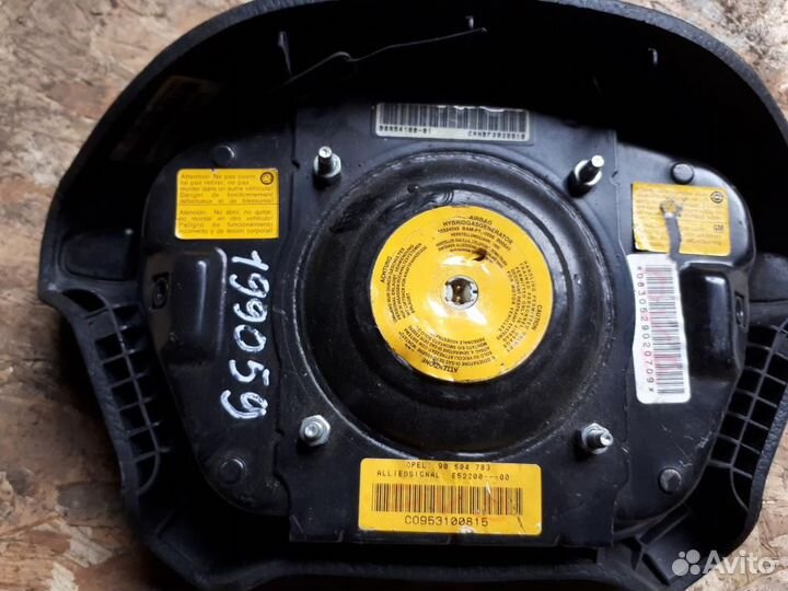 Подушка безопасности в руль Opel Vectra B 95-99