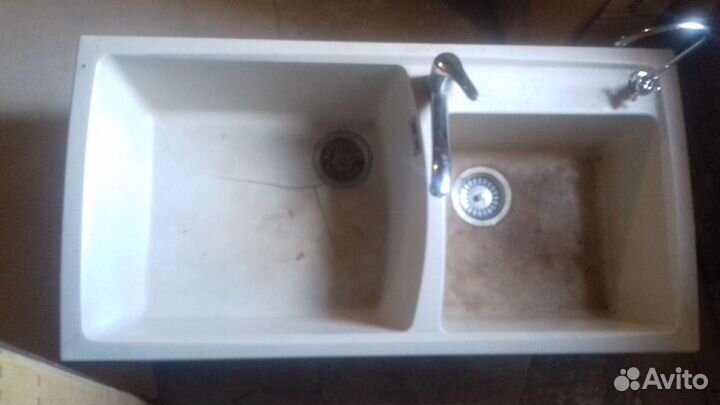 Кухонная мойка гранитная огромная встраиваемая б/у