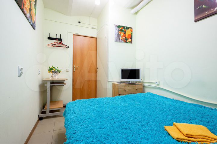 Комната 10 м², 1/6 эт.