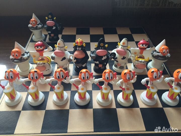 Чупа чупс шахматы, коллекция за белых плюс 2, 18шт