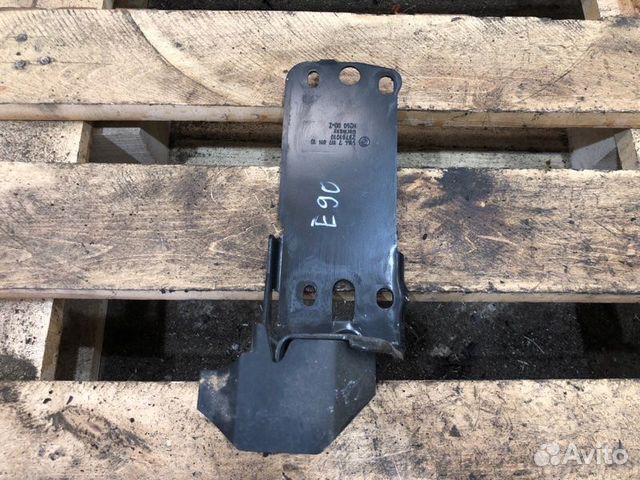 Крепление радиатора Bmw 3 E90 N46B20 2007