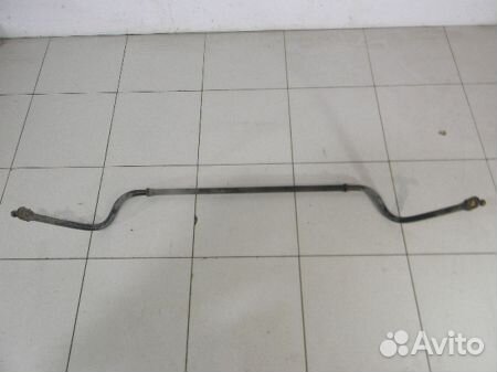 Стабилизатор передний