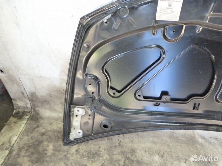 Капот Renault Clio III 2005-2012 (7751476113)