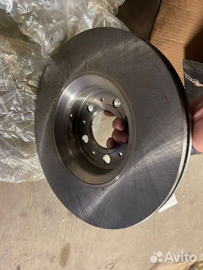 Диск тормозной передний Volvo S60 XC90