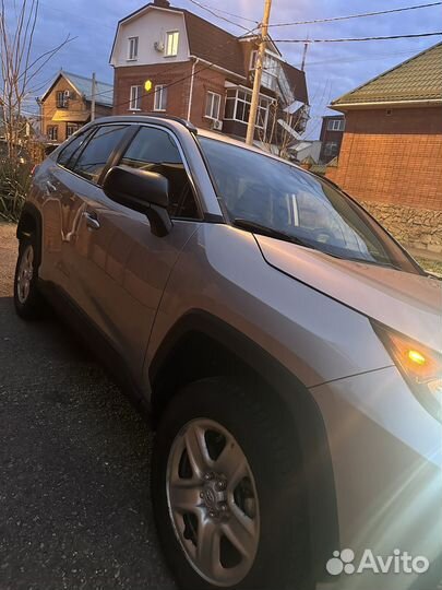 Toyota RAV4 2.5 AT, 2021, 28 720 км