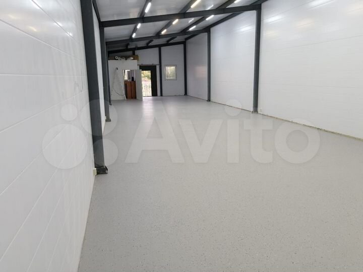 Торговая площадь, 318 м²