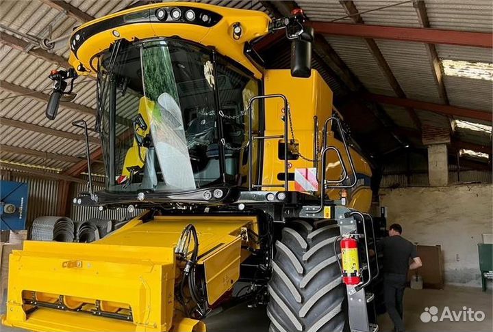 Комбайн New Holland CX 8.90, 2022