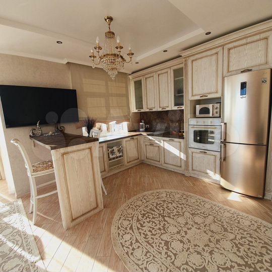 2-к. квартира, 62 м², 4/6 эт.