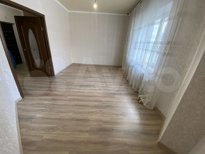 2-к. квартира, 54 м², 2/12 эт.