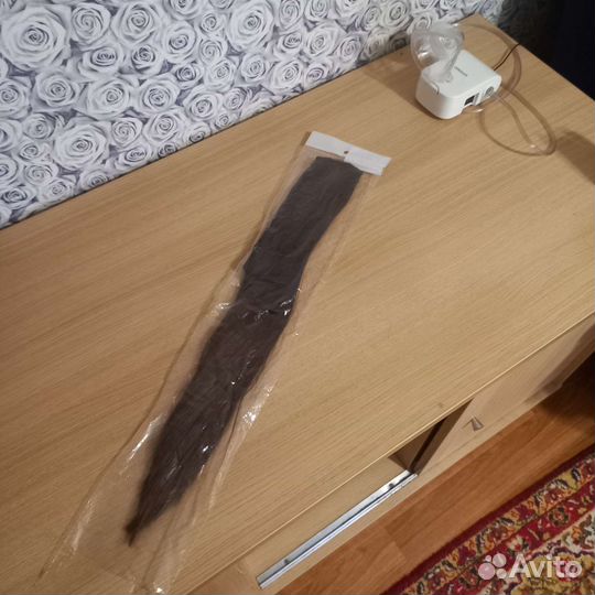 Волосы на заколках искусственные