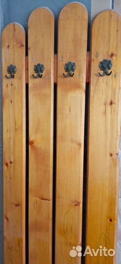 Вешалка в прихожую