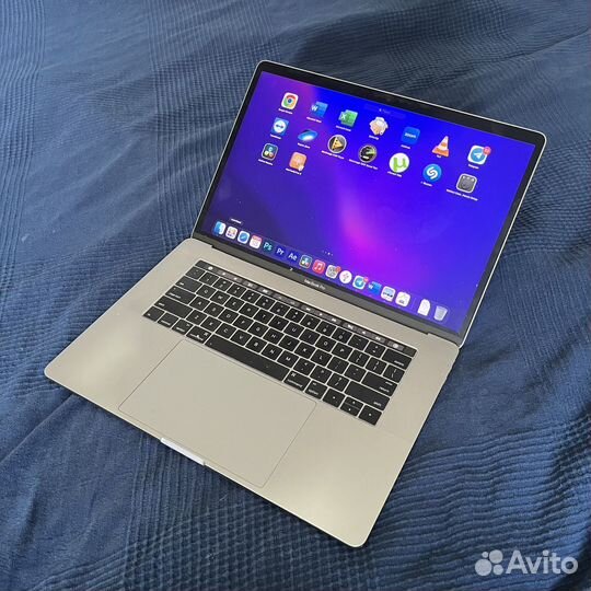 MacBook pro 15, 512GB, 2016