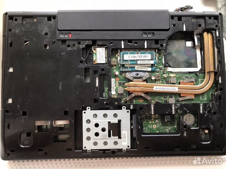 Ноутбук Lenovo G700