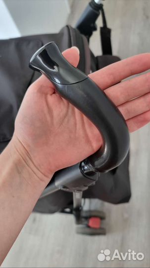 Прогулочная коляска трость maclaren