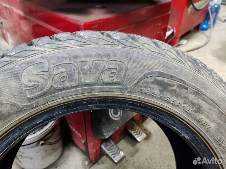 Sava Eskimo Stud 185/65 R15
