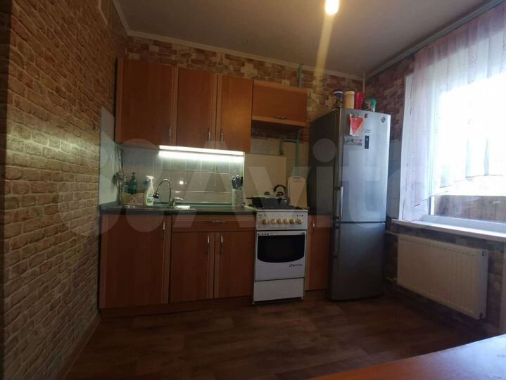 2-к. квартира, 57 м², 2/5 эт.