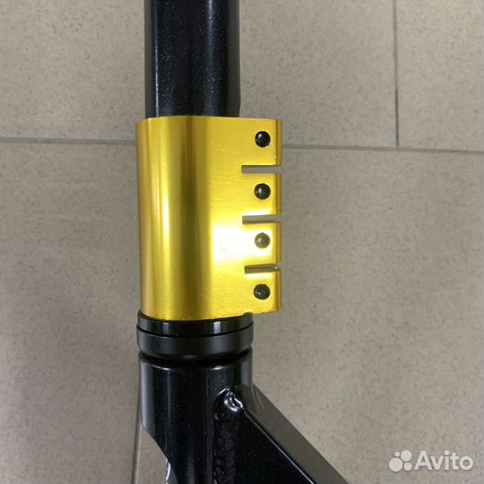 Самокат трюковой KMS SK-405