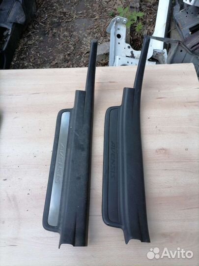 Накладка порога внутренняя Toyota Avensis T250