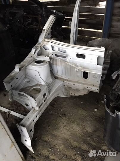Qashqai J10 лонжерон правый