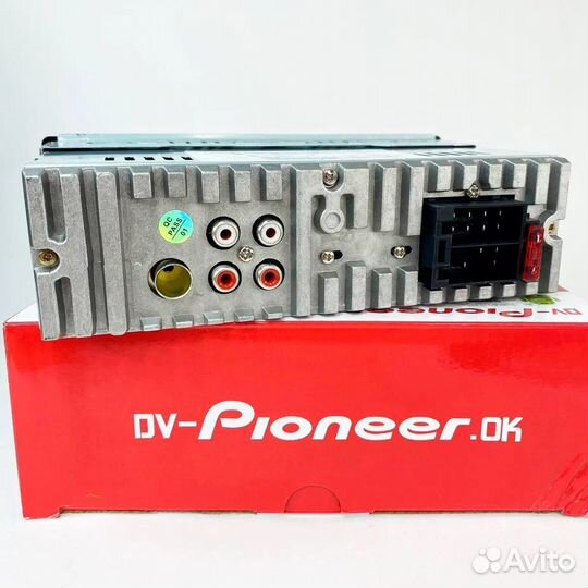 Магнитола Pioneer (AUX/bluetooth/USB)