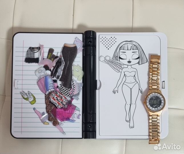 Электонный журнал и часы LOL