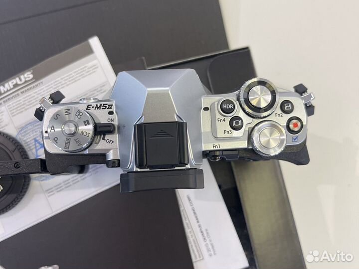 Olympus om d e m5 mark ii body