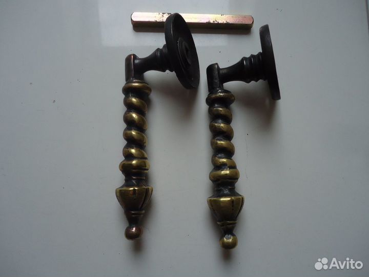 Бронзовые ручки комплект