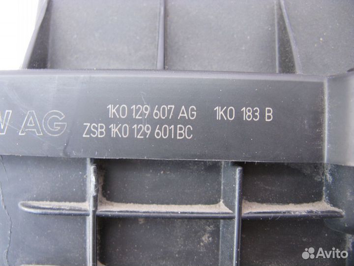 VW Passat B7 CC Tiguan Корпус воздушного фильтра