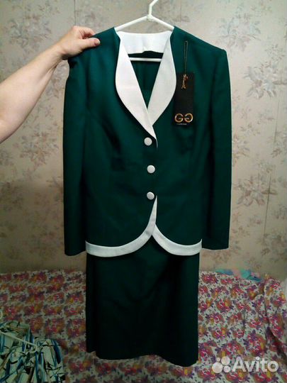 Костюм женский,новый