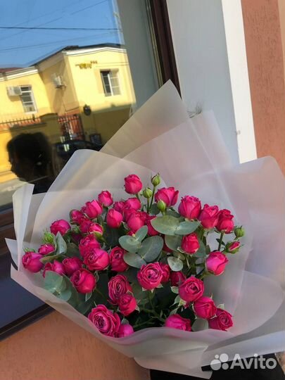 Цветы Розы Хризантемы оптом и в розницу