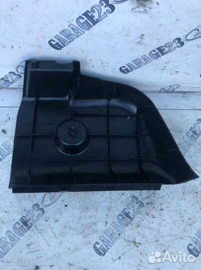 Щиток фонаря BMW 3-Series E36