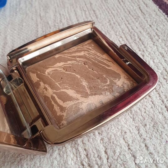 Hourglass бронзер Charlotte Tilbury Pat McGrath