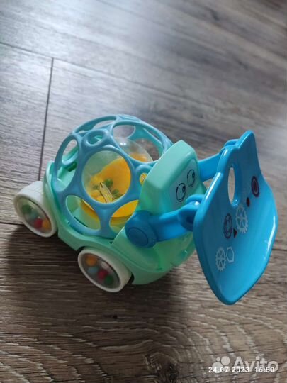 Игрушки для малышей пакетом в отличном состоянии